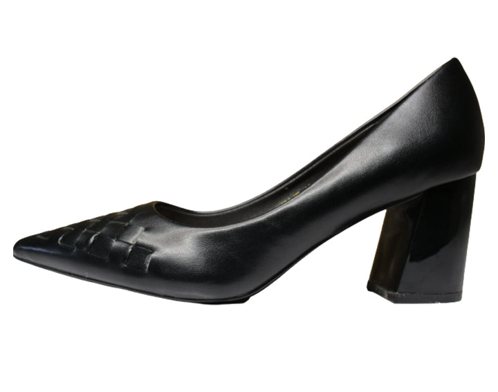 Black pointed chunky heel