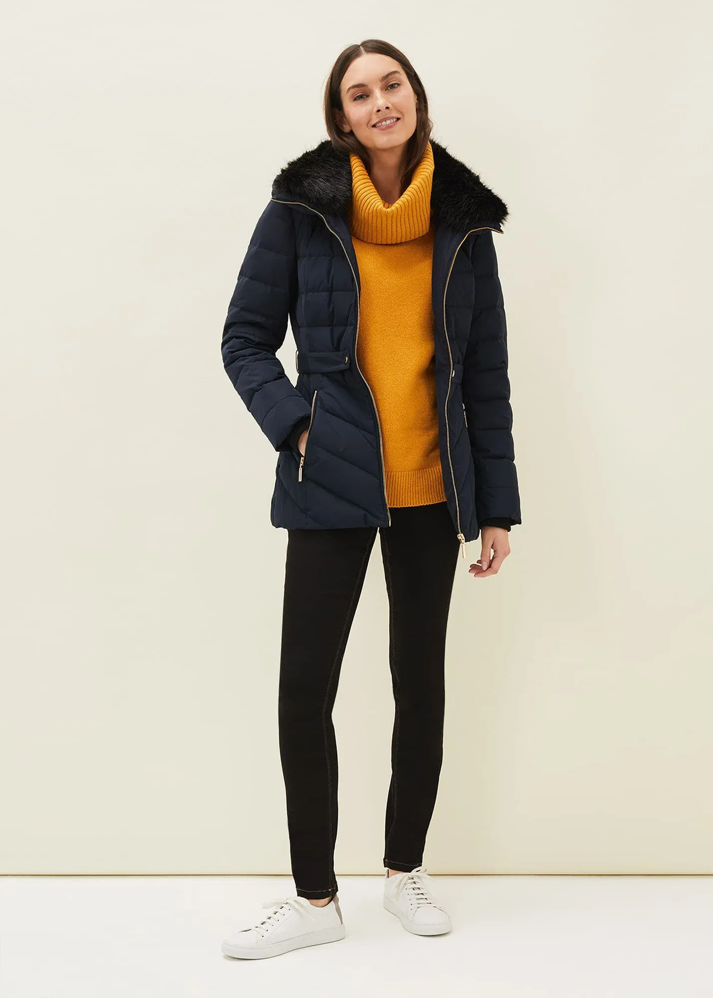 Bobbie Short Puffer Coat