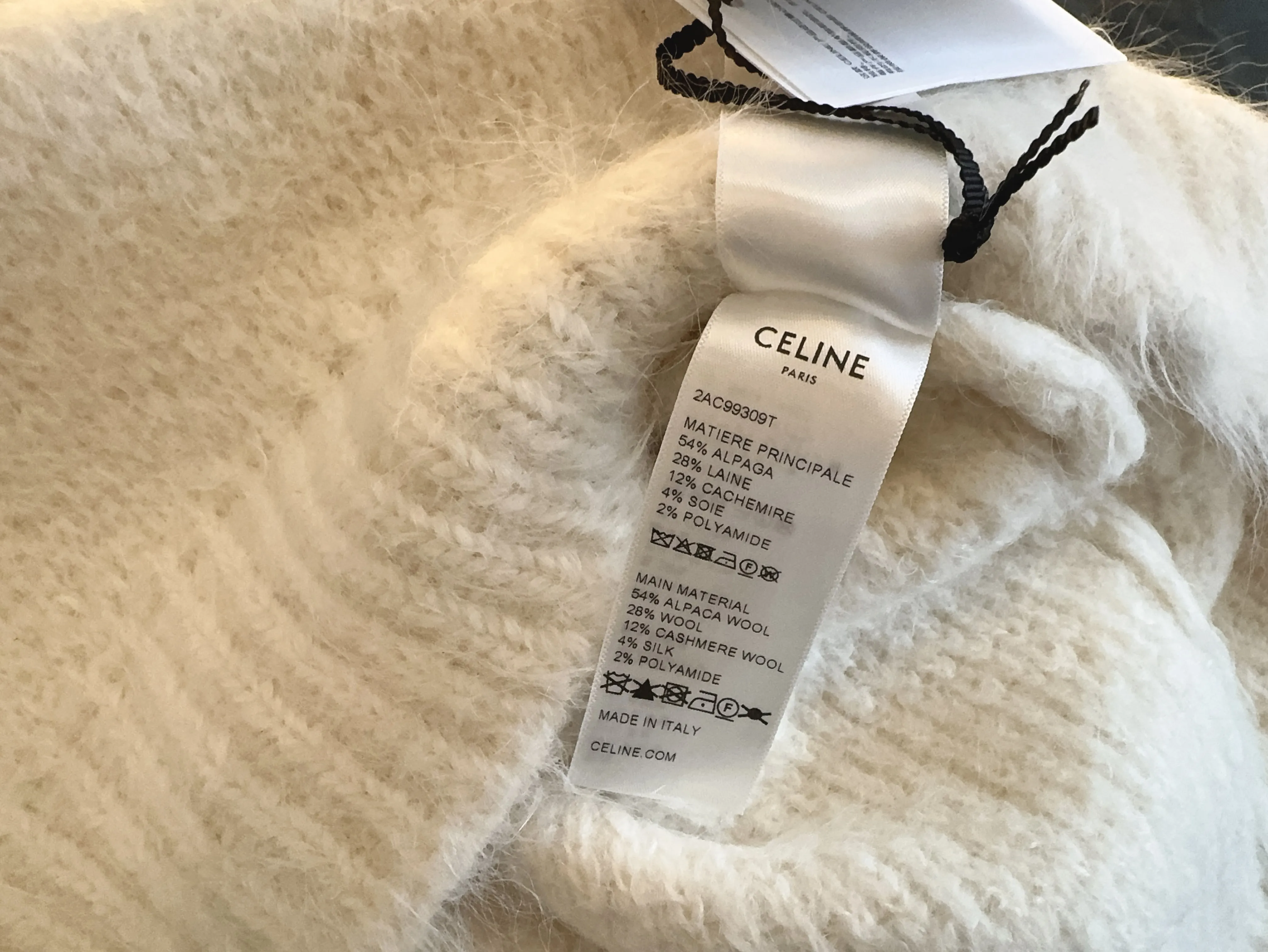 CELINE  |BOAT NECK TRIOMPHE SWEATER IN ALPACA WOOL 2AC99309T.01OW