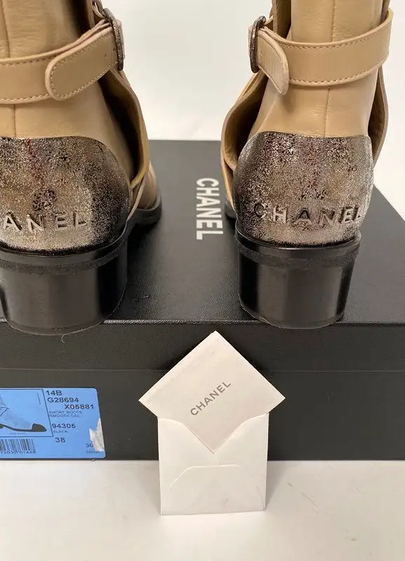 Chanel 2014 Leather Beige Black Logo Short Boots EU 39.5 US 9