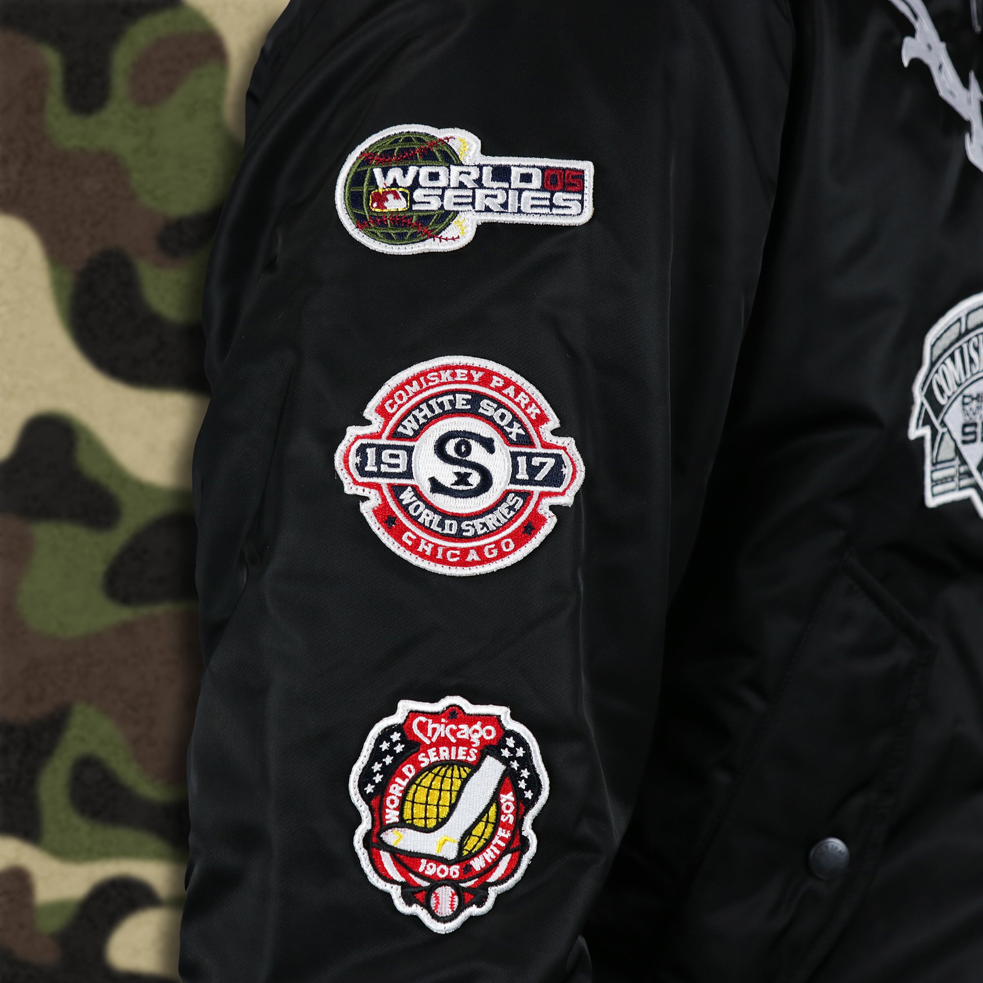 Chicago White Sox MLB Patch Alpha Industries Reversible Bomber Jacket With Camo Liner | Black Bomber Jacket