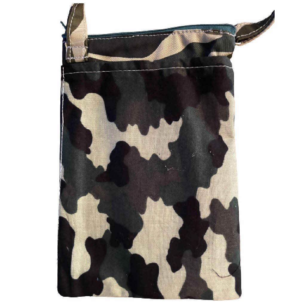 Lorna M Designs- Crossbody Wallet/Purse