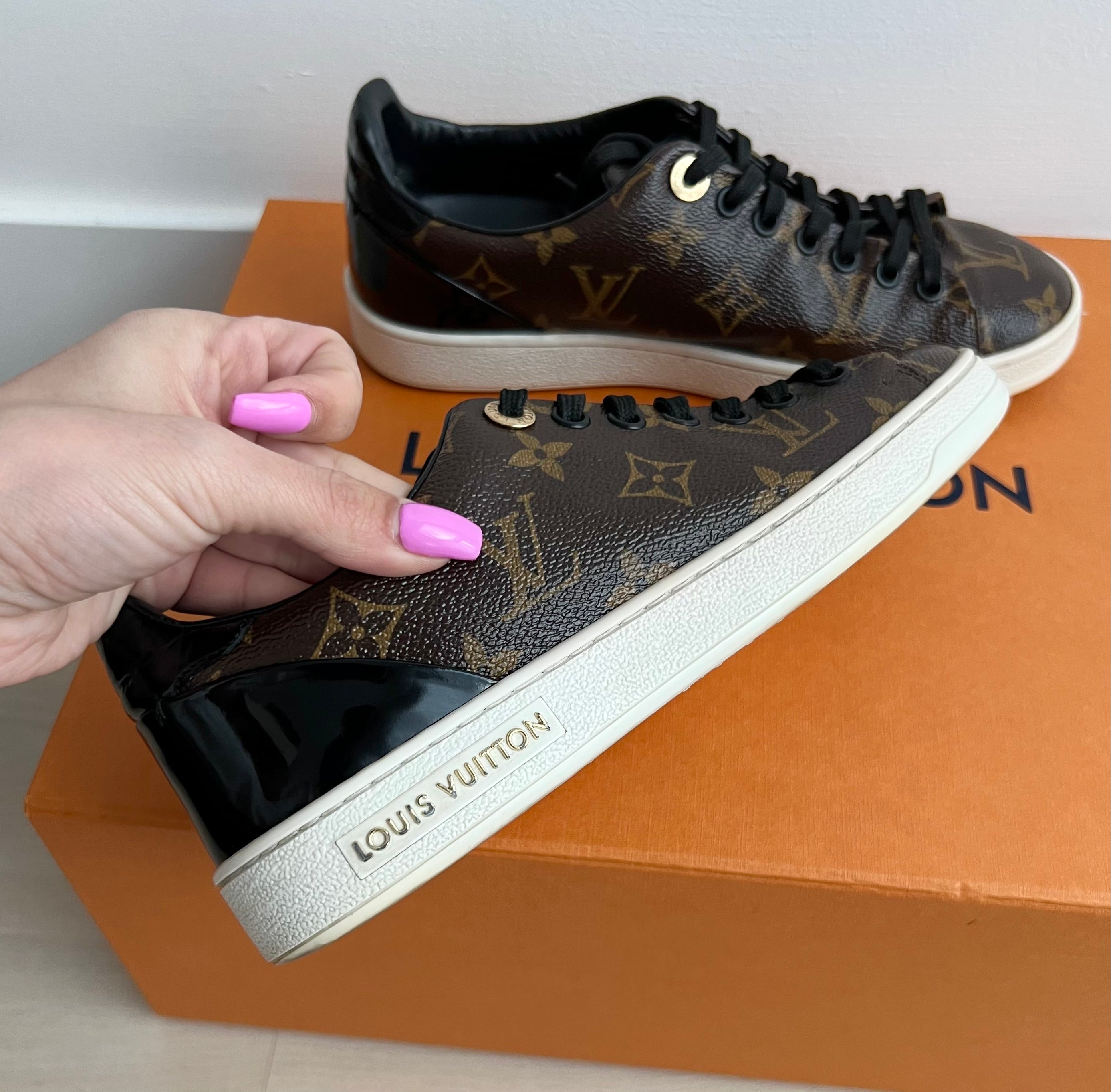 Louis Vuitton Front Row Sneakers