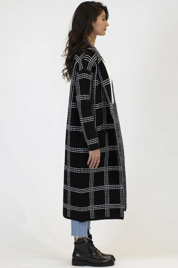 Lyla & Luxe Jimmi Printed Coat