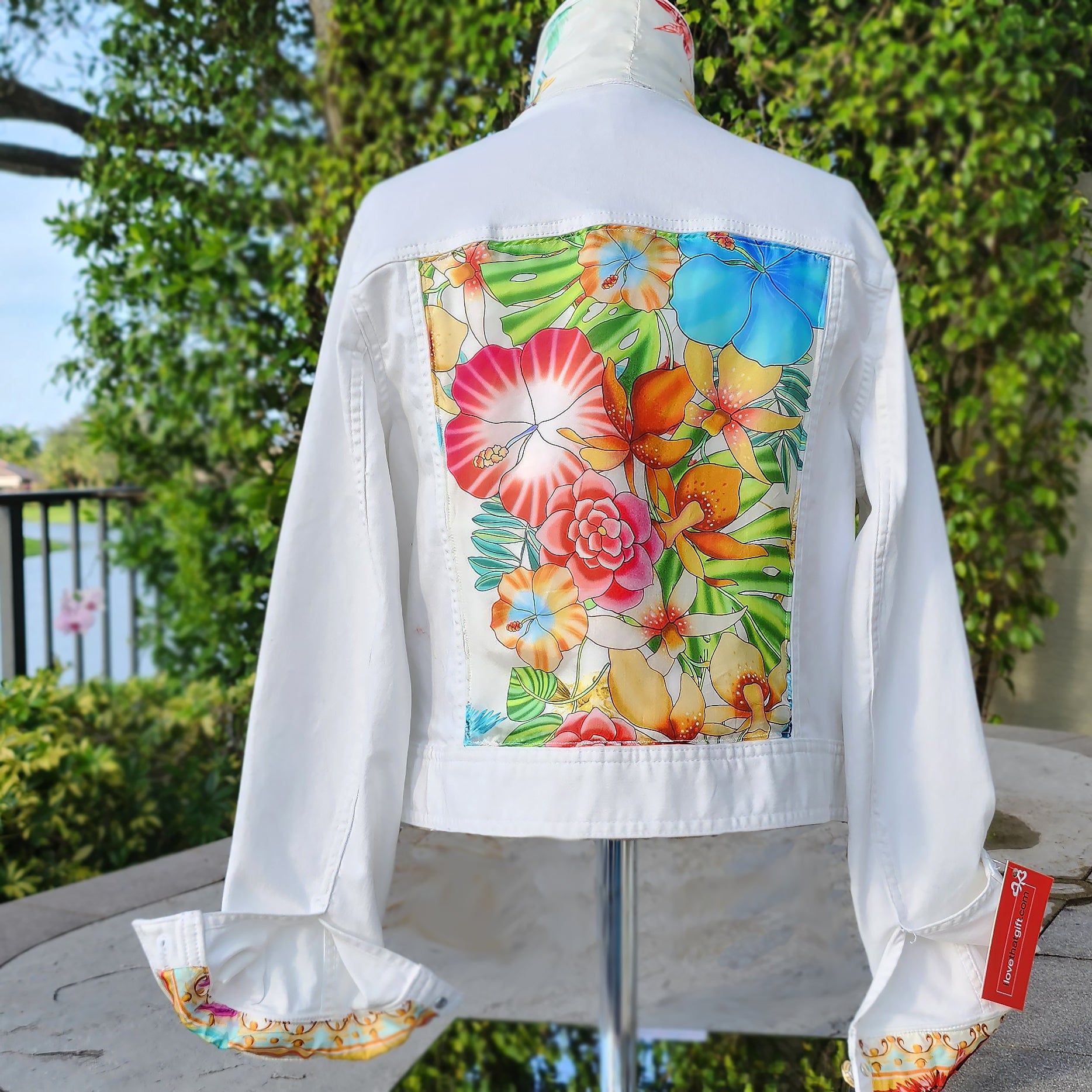 New Handmade White Denim Jacket Silk Scarf Johnny Was Design Jones NY