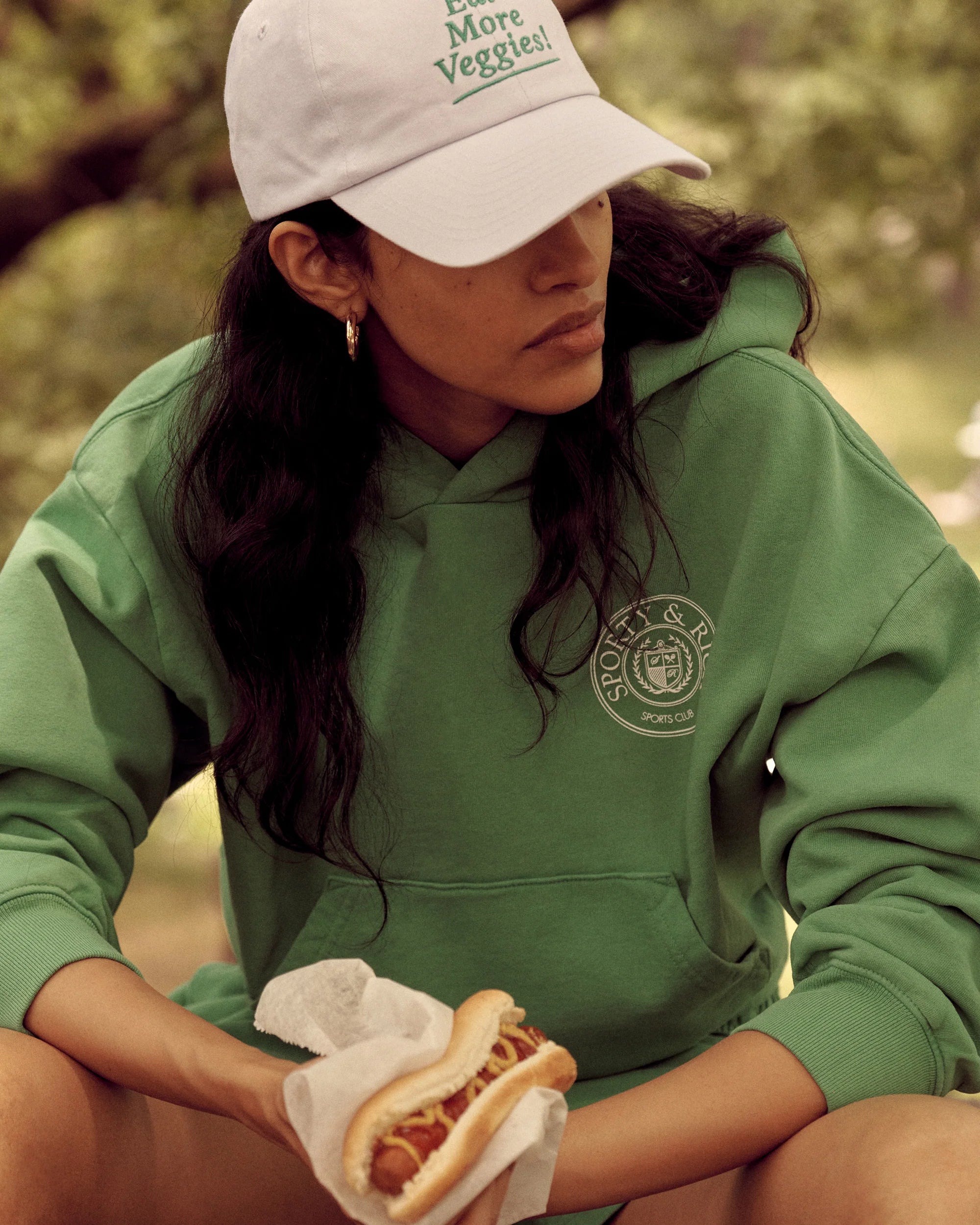 Sporty & Rich Connecticut Crest Cropped Hoodie Sweatshirt