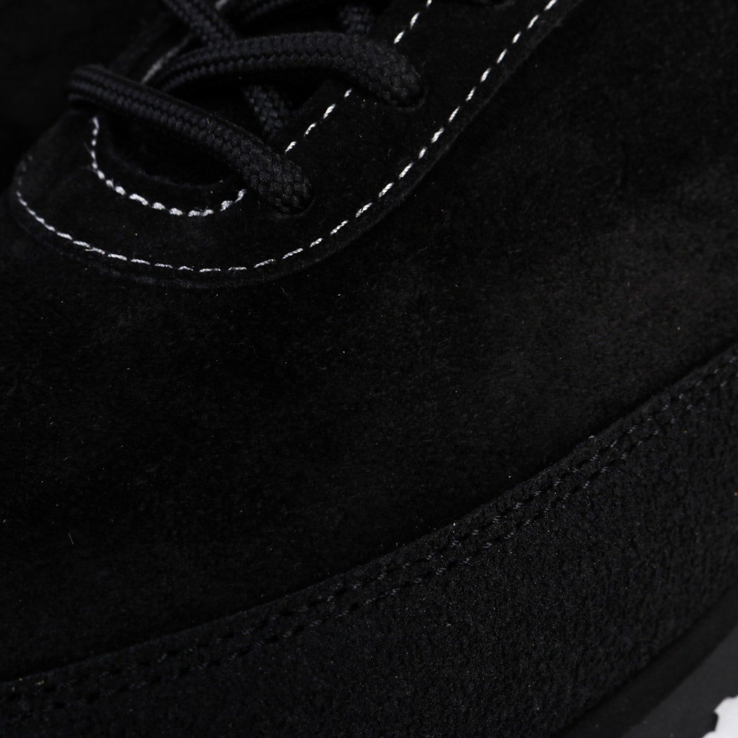 TARVAS EXPLORER BLACK SUEDE